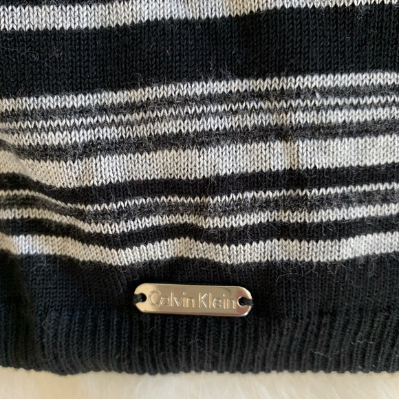 *NWT CALVIN KLEIN Double Sided Reversible Beanie Winter Hat NWT - Picture 2 of 6